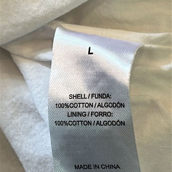 Draper James Eyelet Top Medium White Short Puff Sleeve V-Neck large - Picture 3 of 5